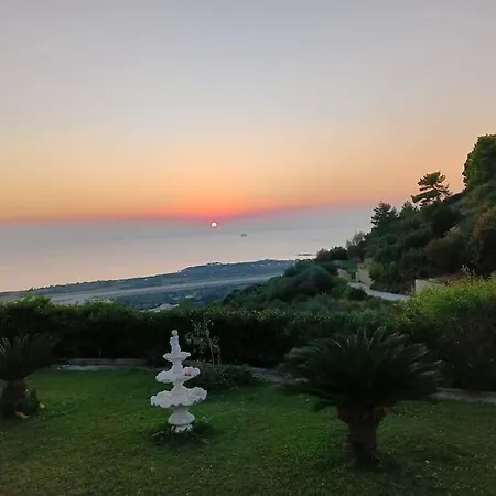 Irida's House * Lakíthra
