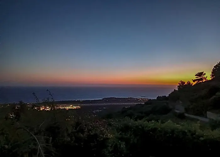 펜션 Irida's House